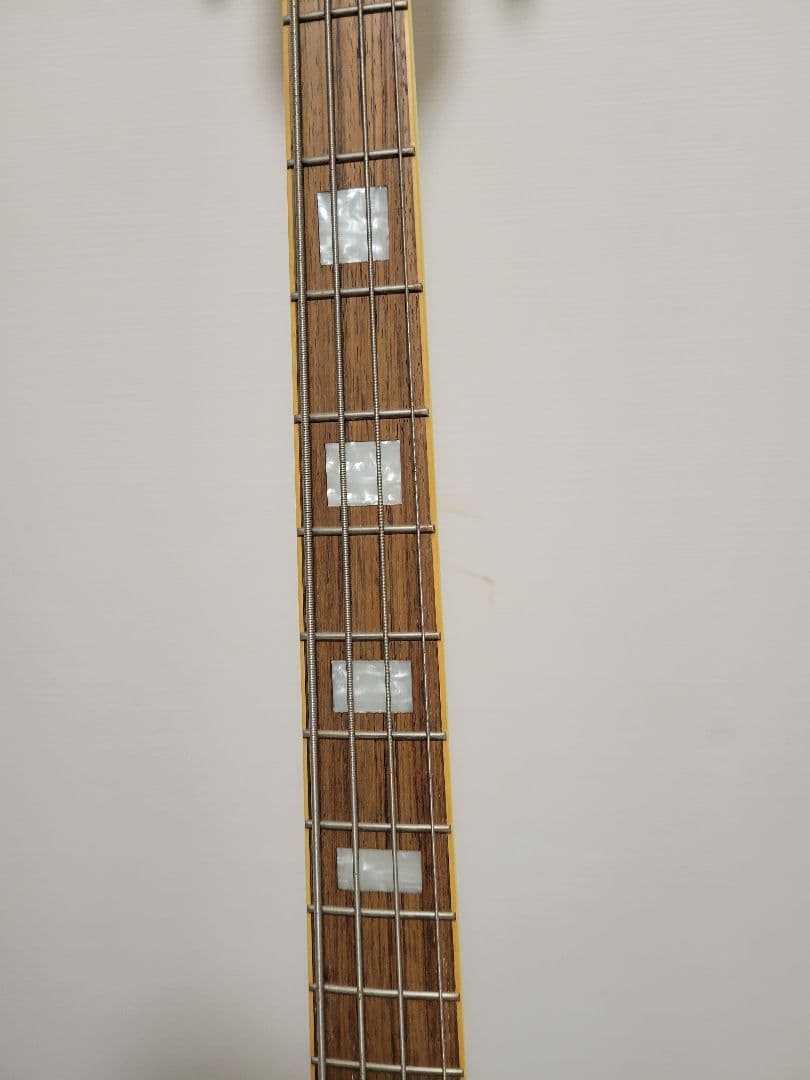 (中古)Grass Roots グラスルーツ エレキベース 白