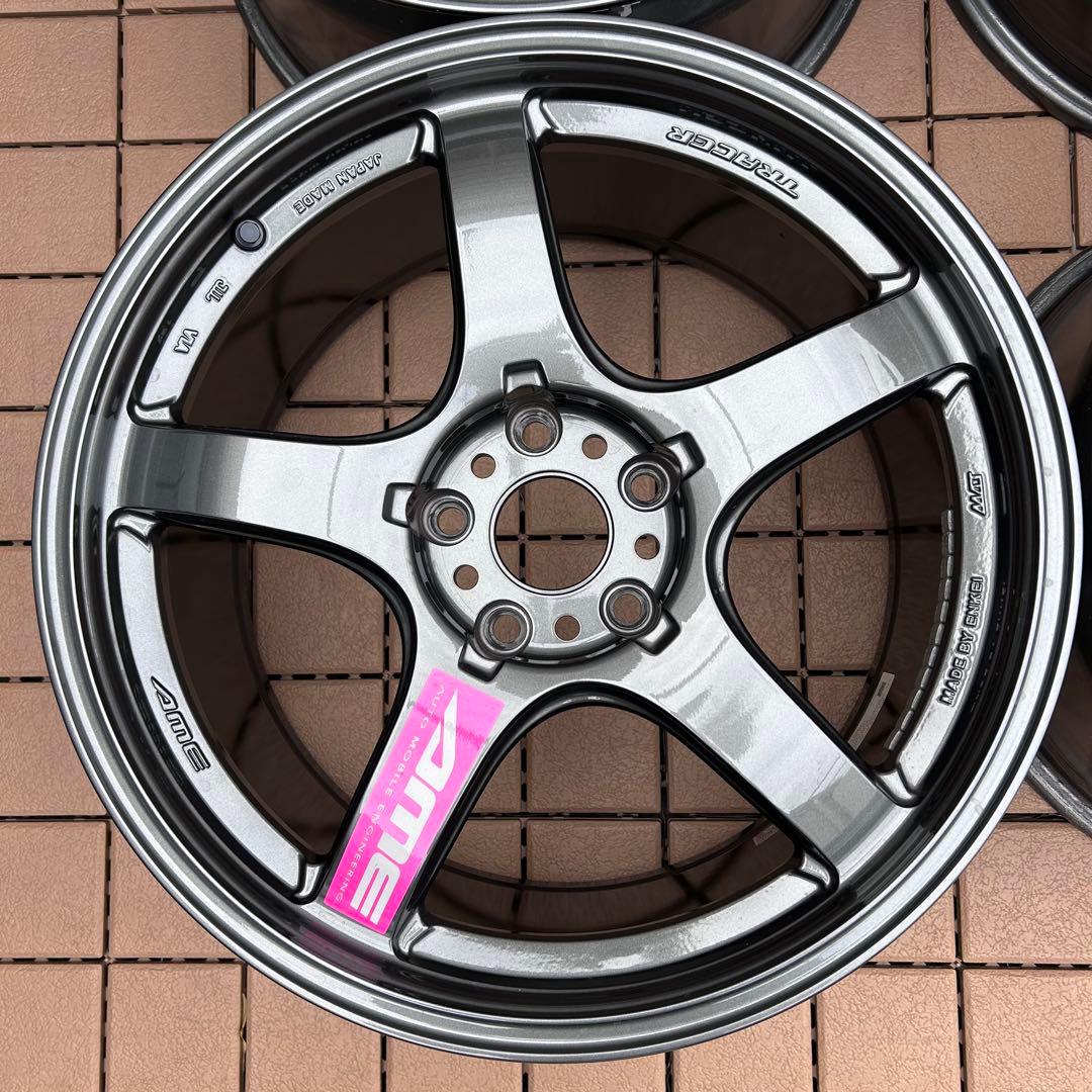 AME Tracer GT-V 18×9.5j +45 114.3×5