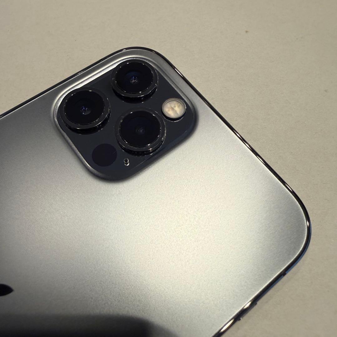 Apple iPhone 12 pro 本体　256GB