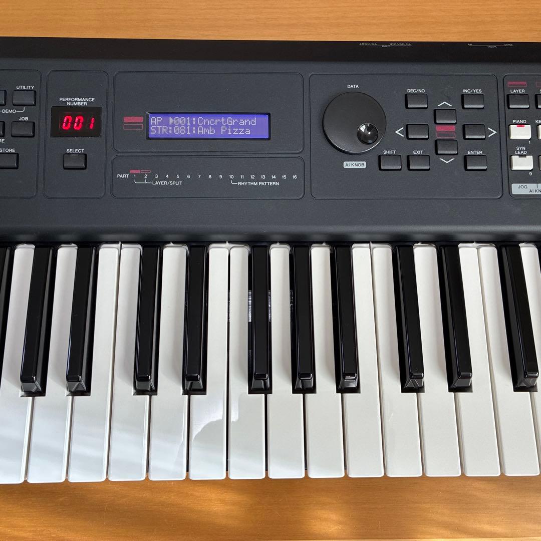 YAMAHA シンセサイザー　MX61