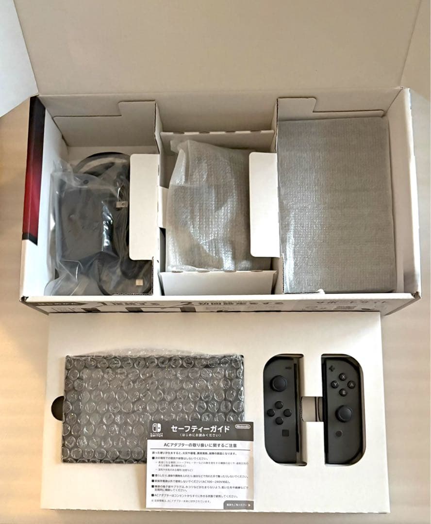 Nintendo Switch 任天堂スイッチSDカード64GB付き状態良好