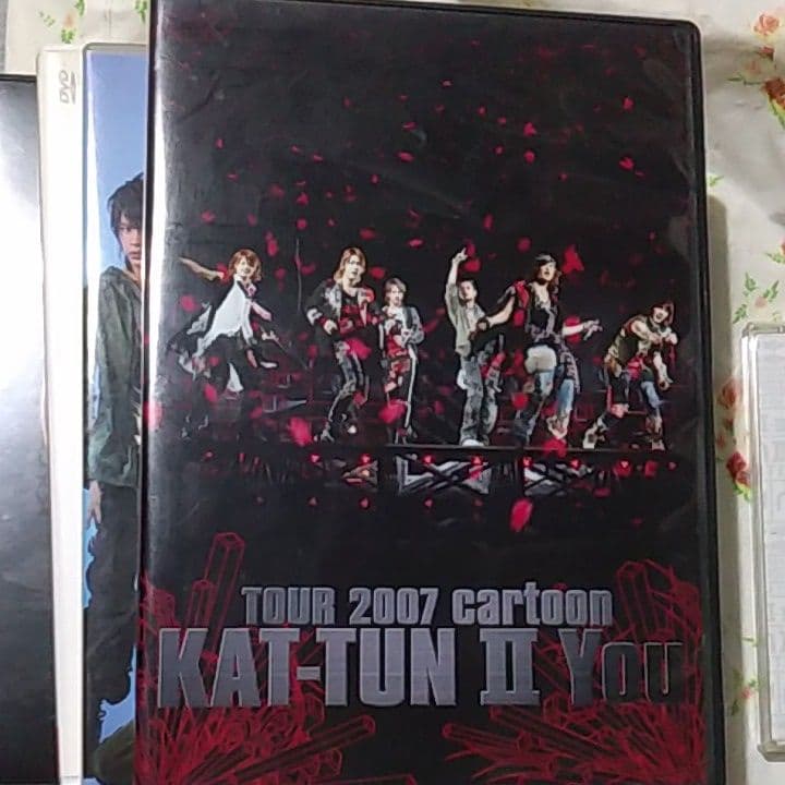 KAT-TUN　LIVE TOUR DVD &　CD　各半額以下～