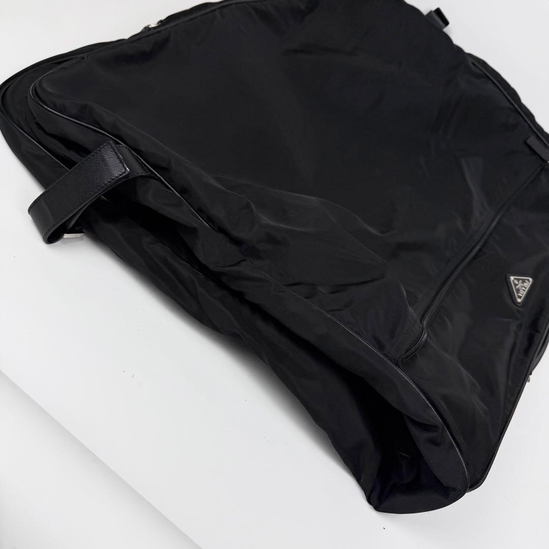 【付属あり/近現行】極美品 プラダ ガーメントバッグ ショルダー付 三角ロゴ 黒