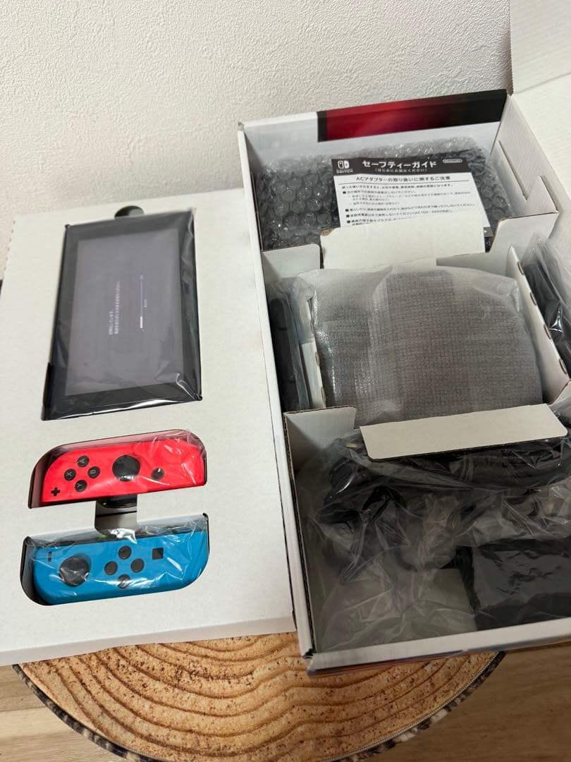 Nintendo Switch ニンテンドースイッチ本体　ネオン⑤