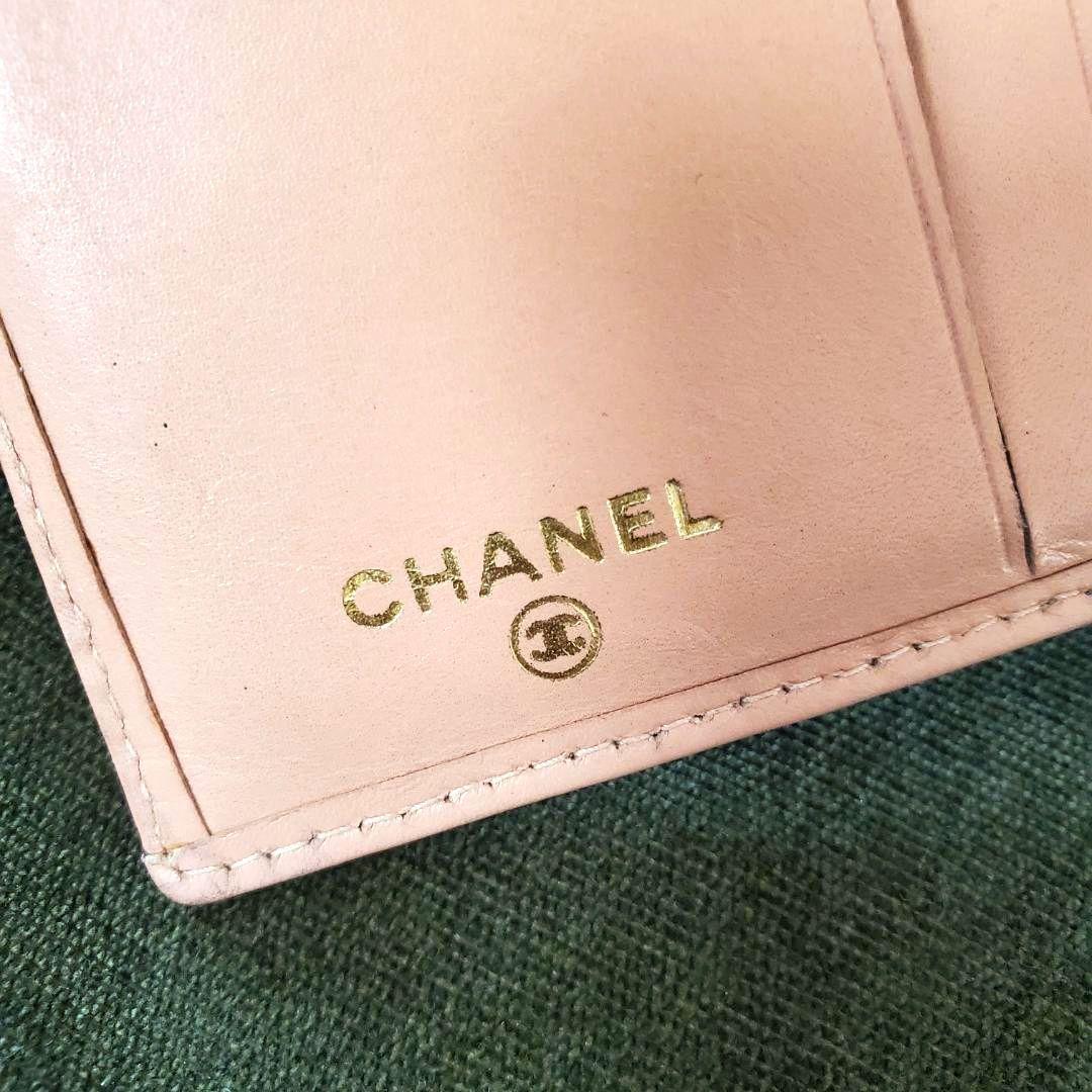 使うたび心高鳴る財布 シャネル CHANEL 折り財布 キャンバス 廃盤品