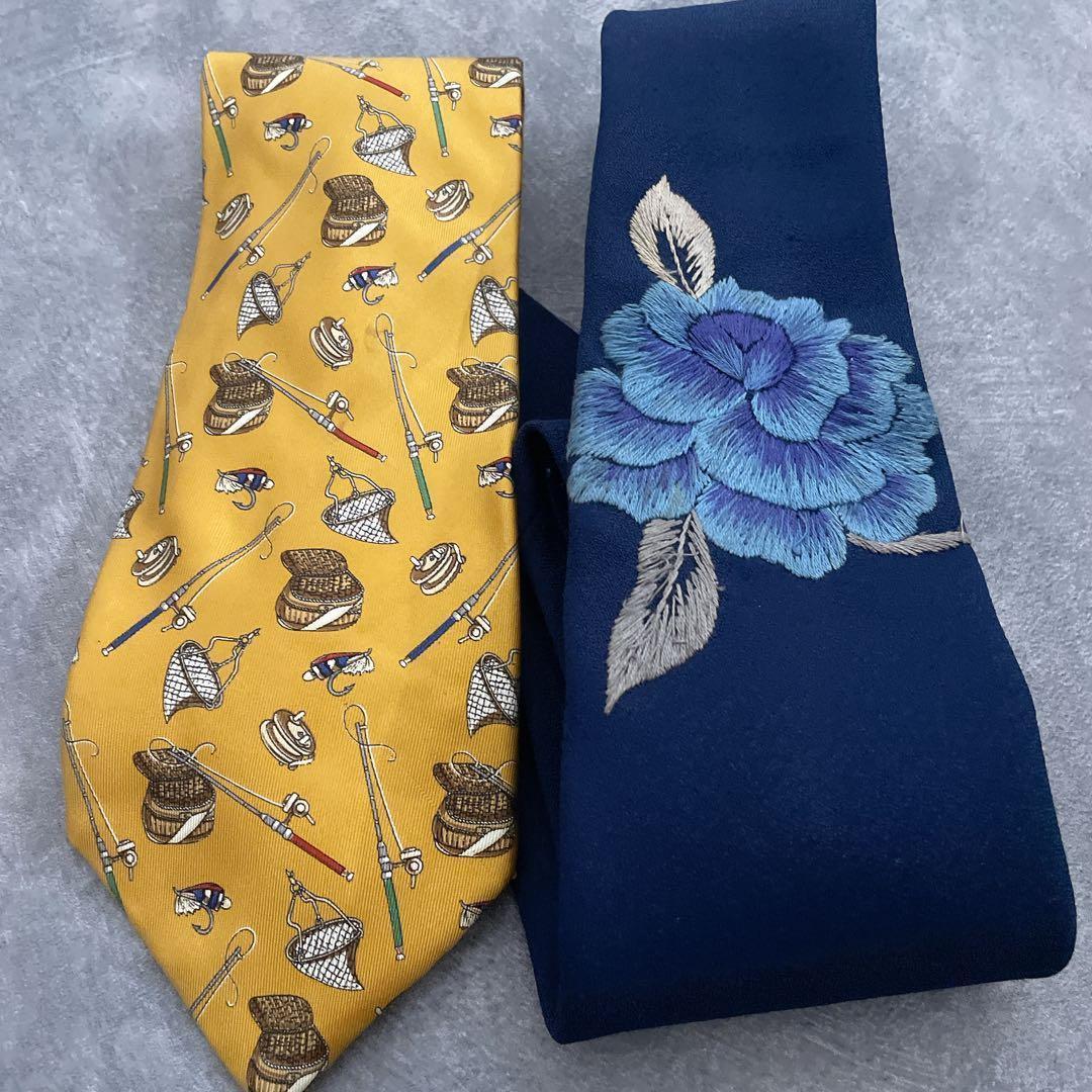 極上ウール ダブルブレストスーツ × GIANNI VERUSACEネクタイ