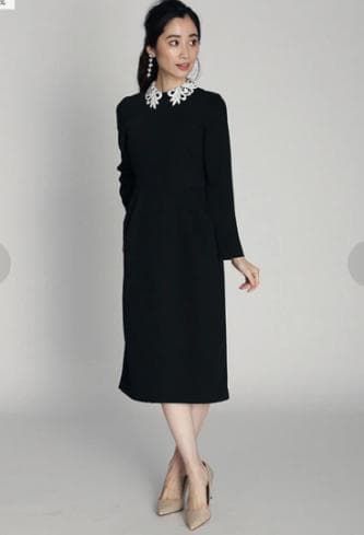 たむたむ CELFORD セルフォード　レース衿タックタイトワンピース