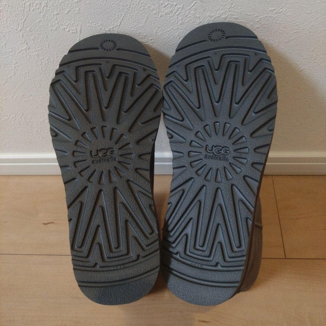 UGG グレー ムートンブーツ23cm