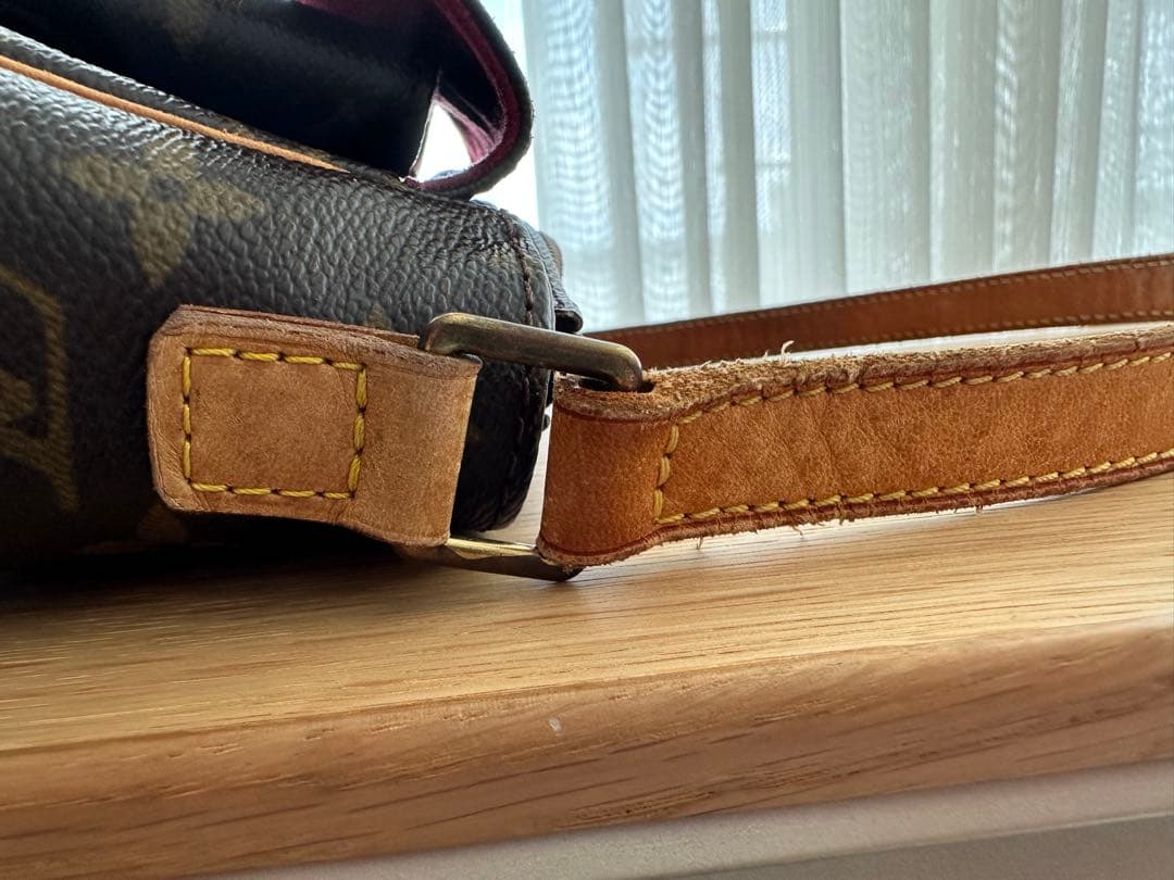 ハ*ル様 Louis Vuitton モノグラム ショルダーバッグ　ヴィバ・シテ