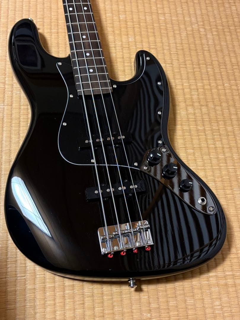 Legend エレキベース ブラック