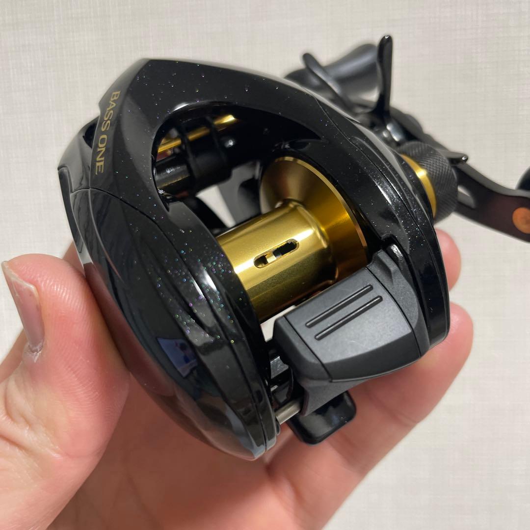 17バスワンXT150　ベイトリール　バスライズ　メタニウム　アンタレス