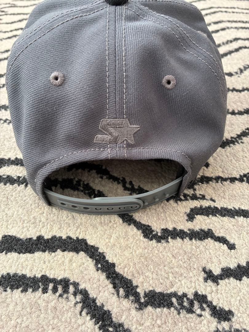 WTAPS グレー ブラック キャップ