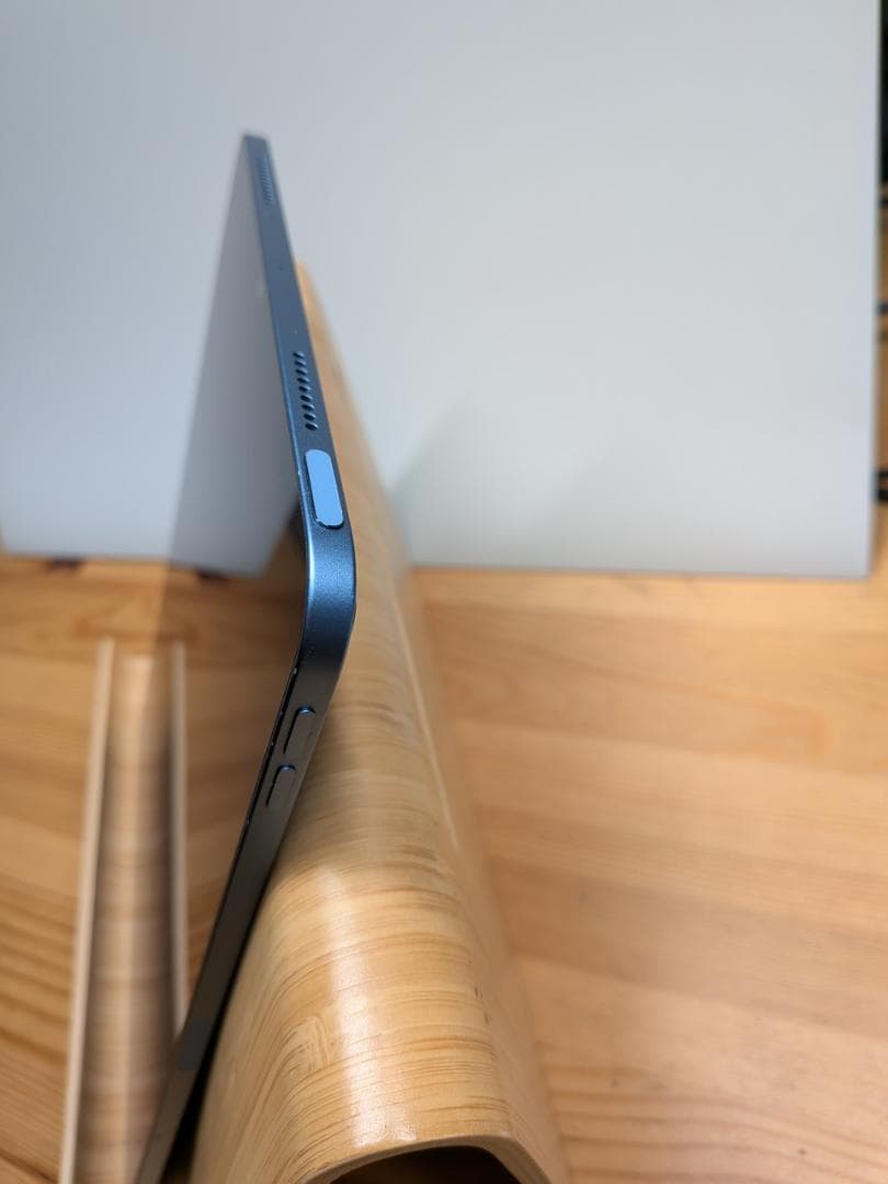 超美品 iPad Air 第5世代 64GB Wi-Fi 付属品 完備おまけ付き