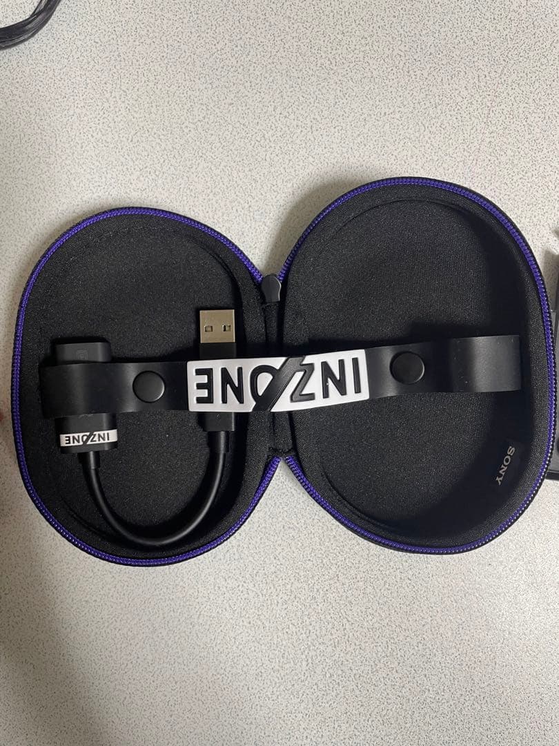 ヘッドホン inzone e9