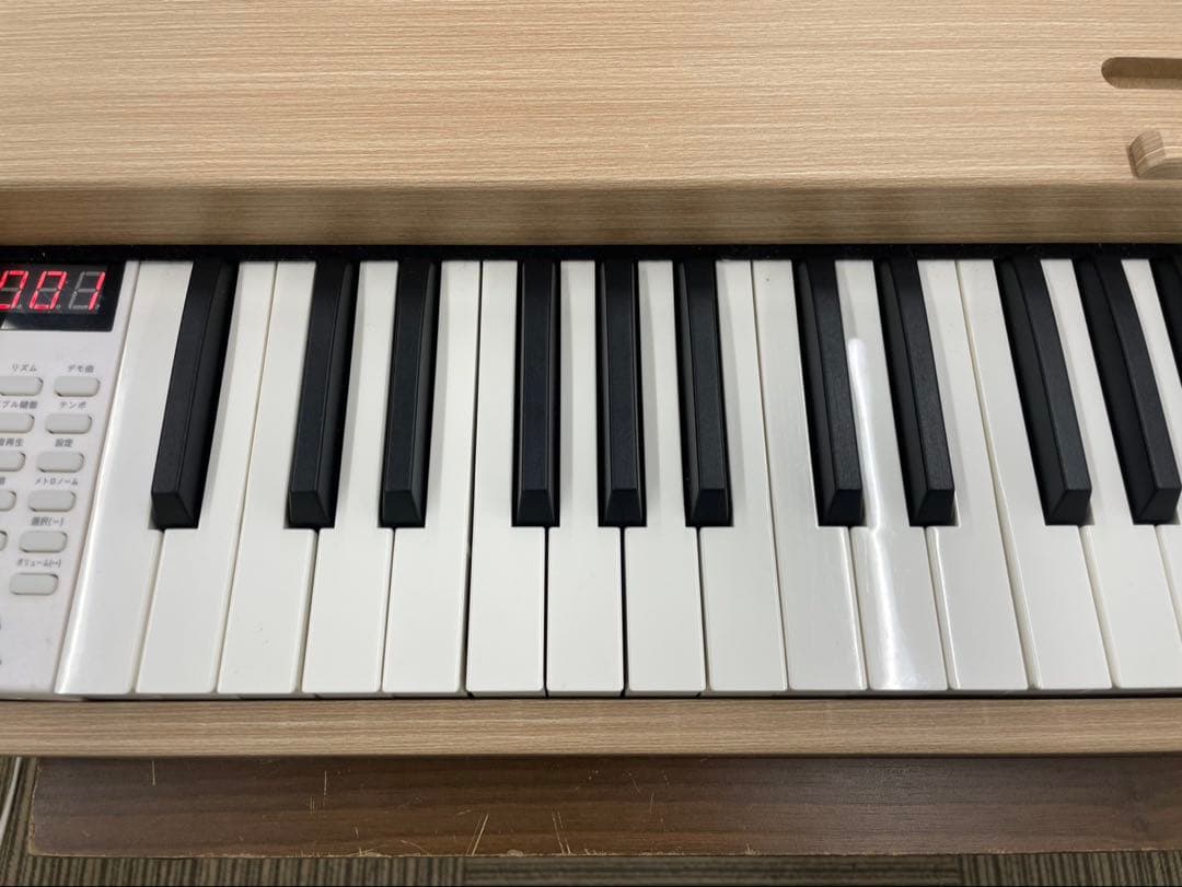 電子ピアノ88鍵盤　木目調ボディ　給電タイプ　オークベージュ