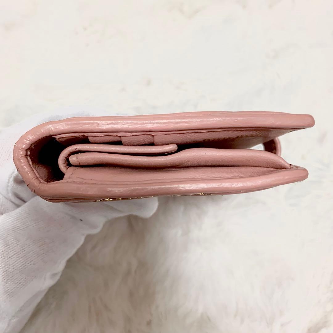 希少！miu miu マテラッセ 二つ折り財布　ベビーピンク　ウォレット