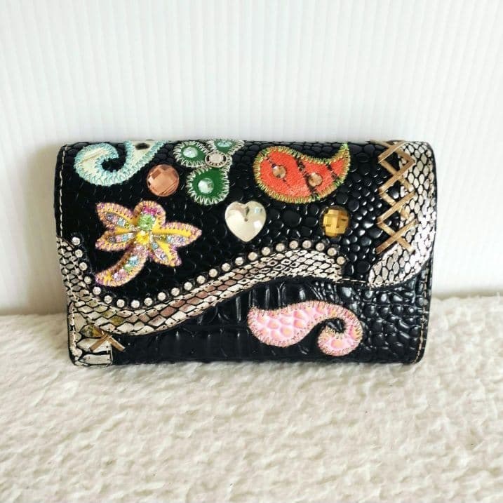未使用品☆MICHELANGELOミケランジェロ☆ 刺繍ビーズ装飾 三つ折り財布