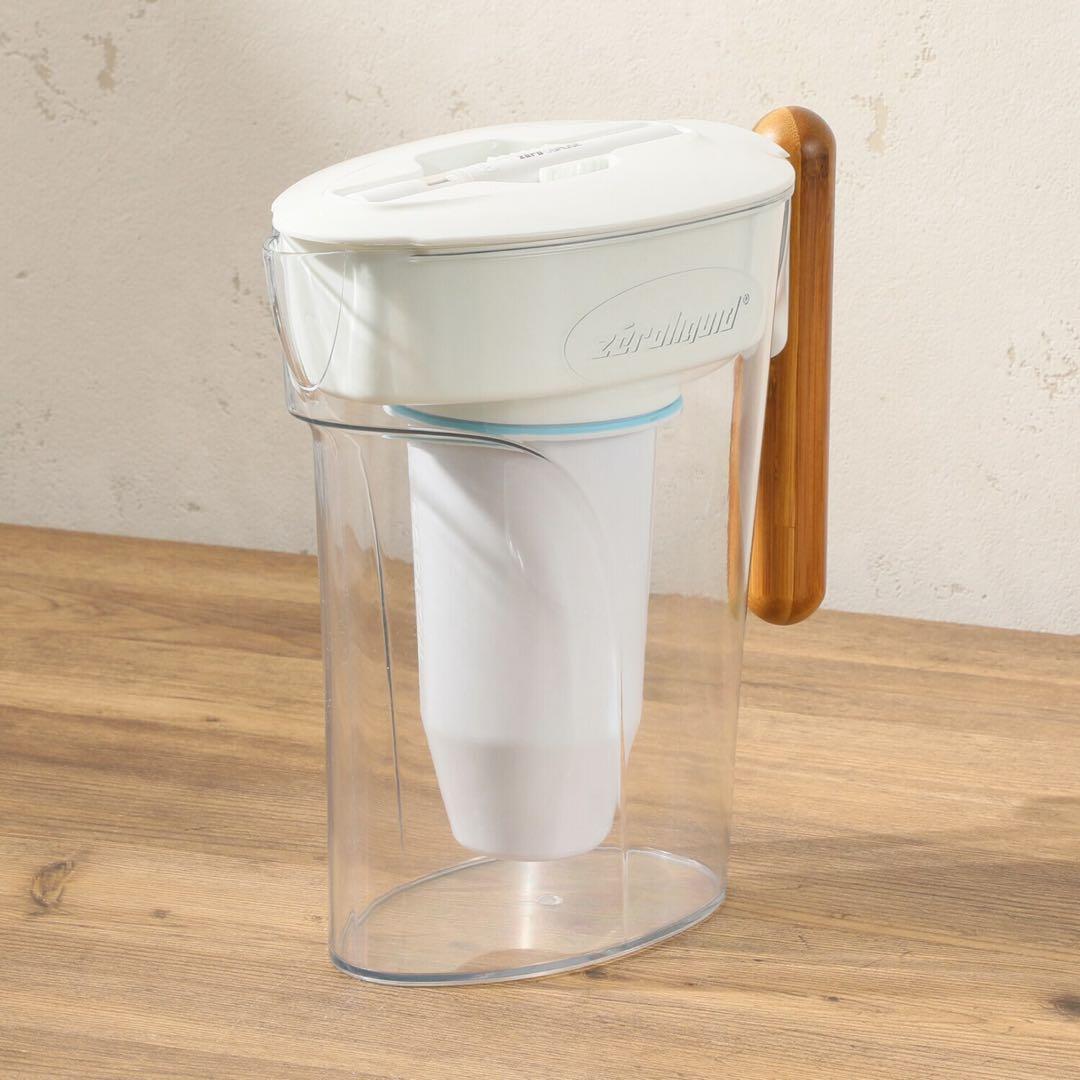 6層浄水フィルター搭載 ZEROピッチャー 16280円相当