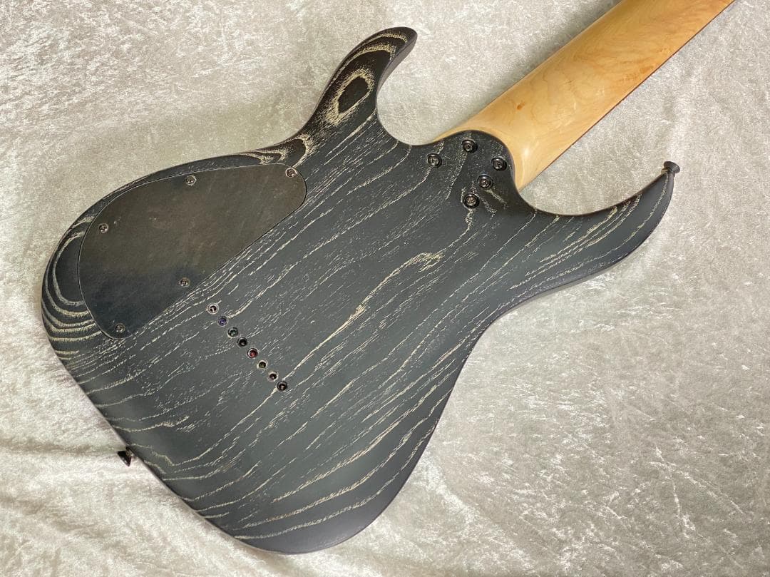Y1161 GN8-100 Washed BK アウトレット エレキギター