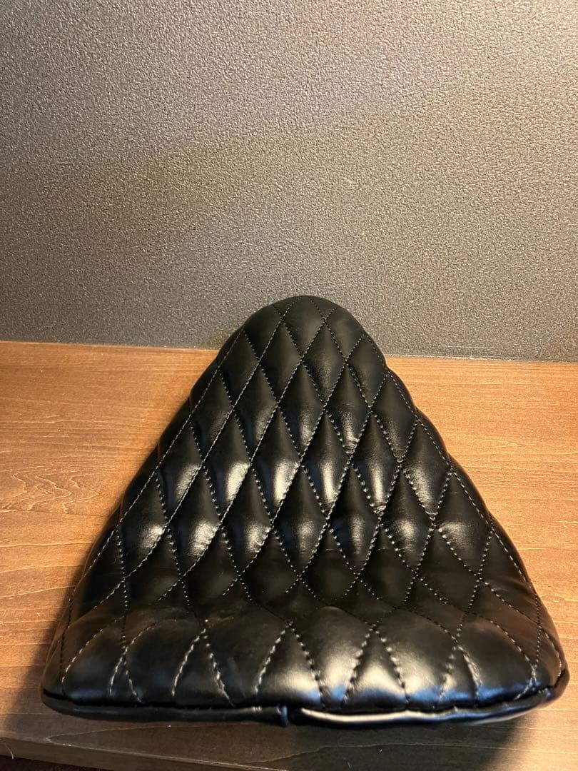 SALE ソロシート　ナロータイプ　ダイヤステッチ　ハーレー　チョッパー
