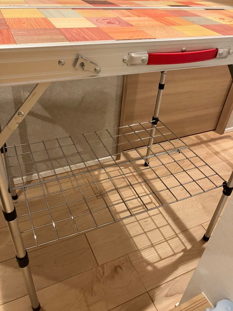 Coleman 折りたたみテーブル チェック柄