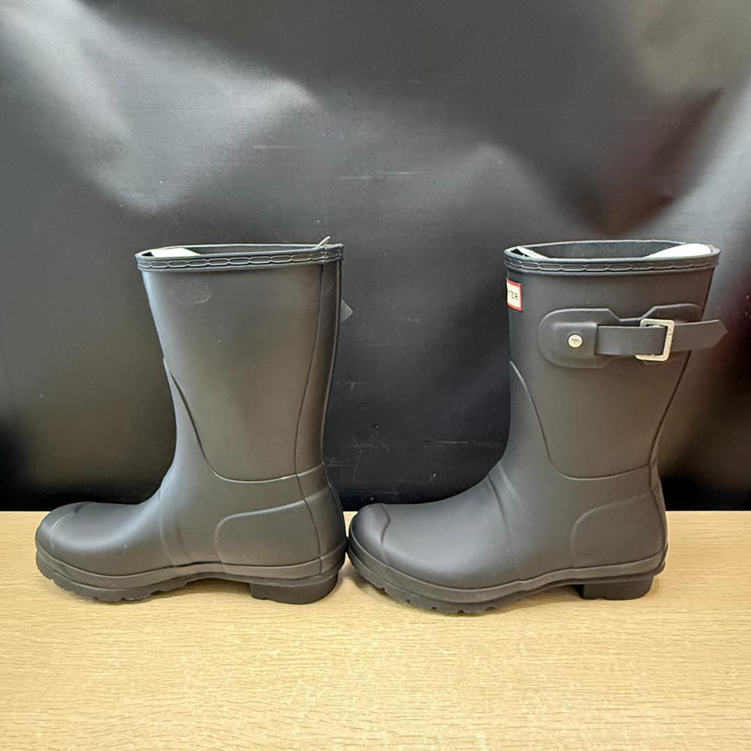 ★未使用　HUNTER　ショートレインブーツ　WFS1000RMA　US7