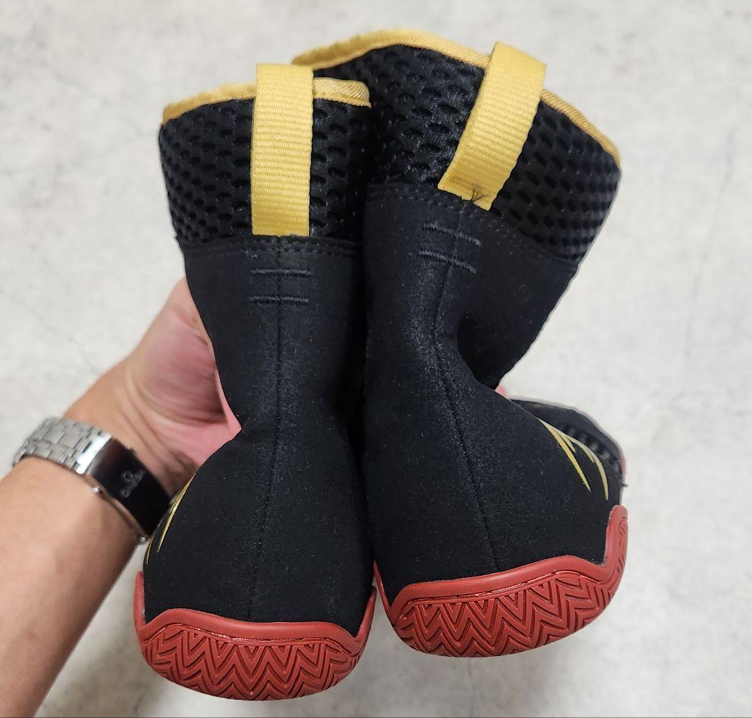 [最後値下げ]Venum contender ボクシングシューズ ２８cm