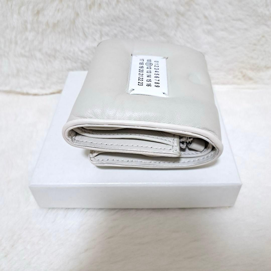 ✨極美品　希少カラー✨マルジェラ　三つ折り　グラムスラム　カレンダー　ステッチ