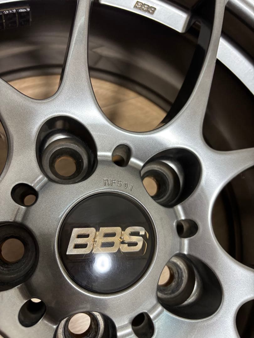 手渡しのみ　BBS RF501 4本　7J +48 114.3 DB 17インチ