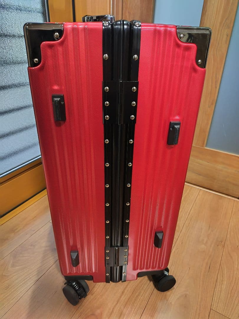 C.JUTRO⭐スーツケース　Mサイズ　60L 4〜7泊　ジャンク品