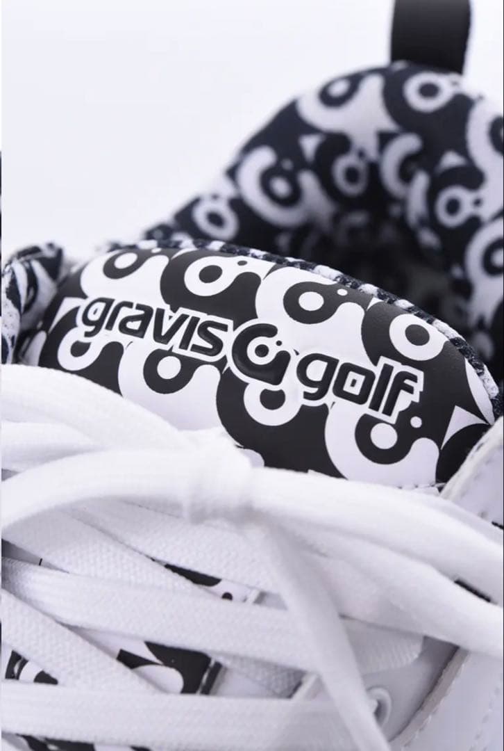 まりちゃん様　新品未使用　gravis golf ゴルフシューズ ホワイト