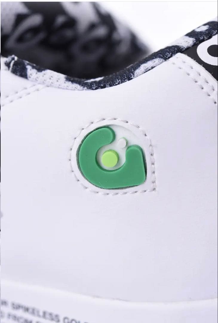 まりちゃん様　新品未使用　gravis golf ゴルフシューズ ホワイト
