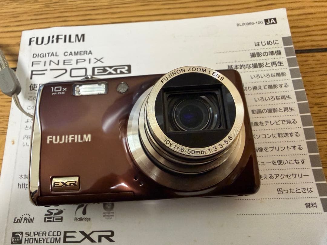 Fujifilm Finepix F70 EXR デジタルカメラ フジフィルム