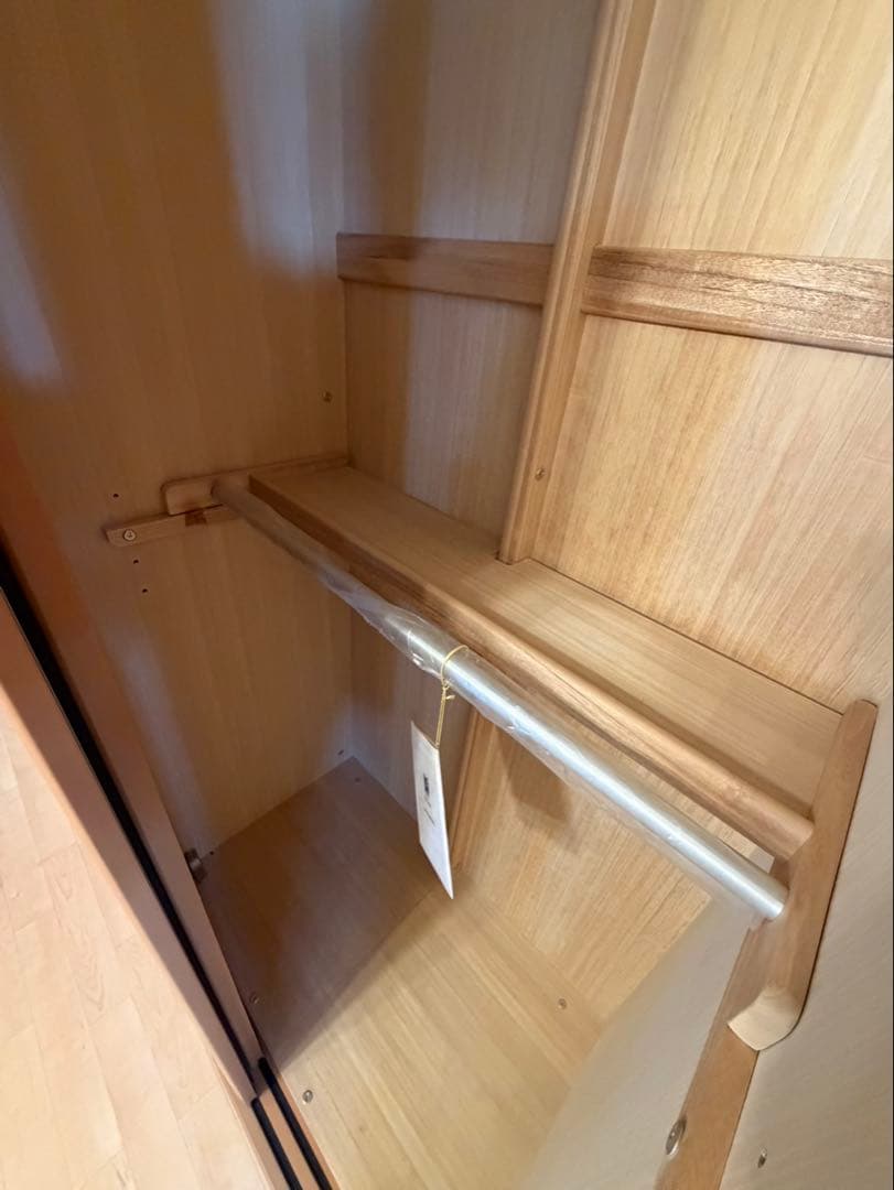 府中家具　洋服タンス　家具屋展示品