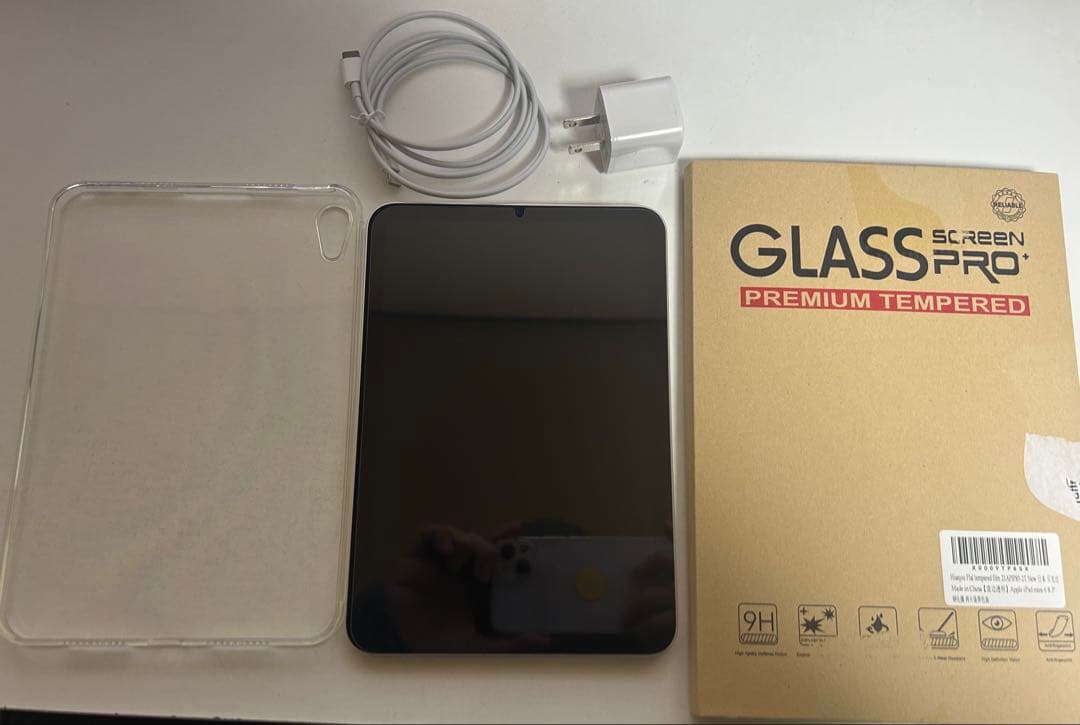 美品　第7世代Apple iPad mini(A17Pro)