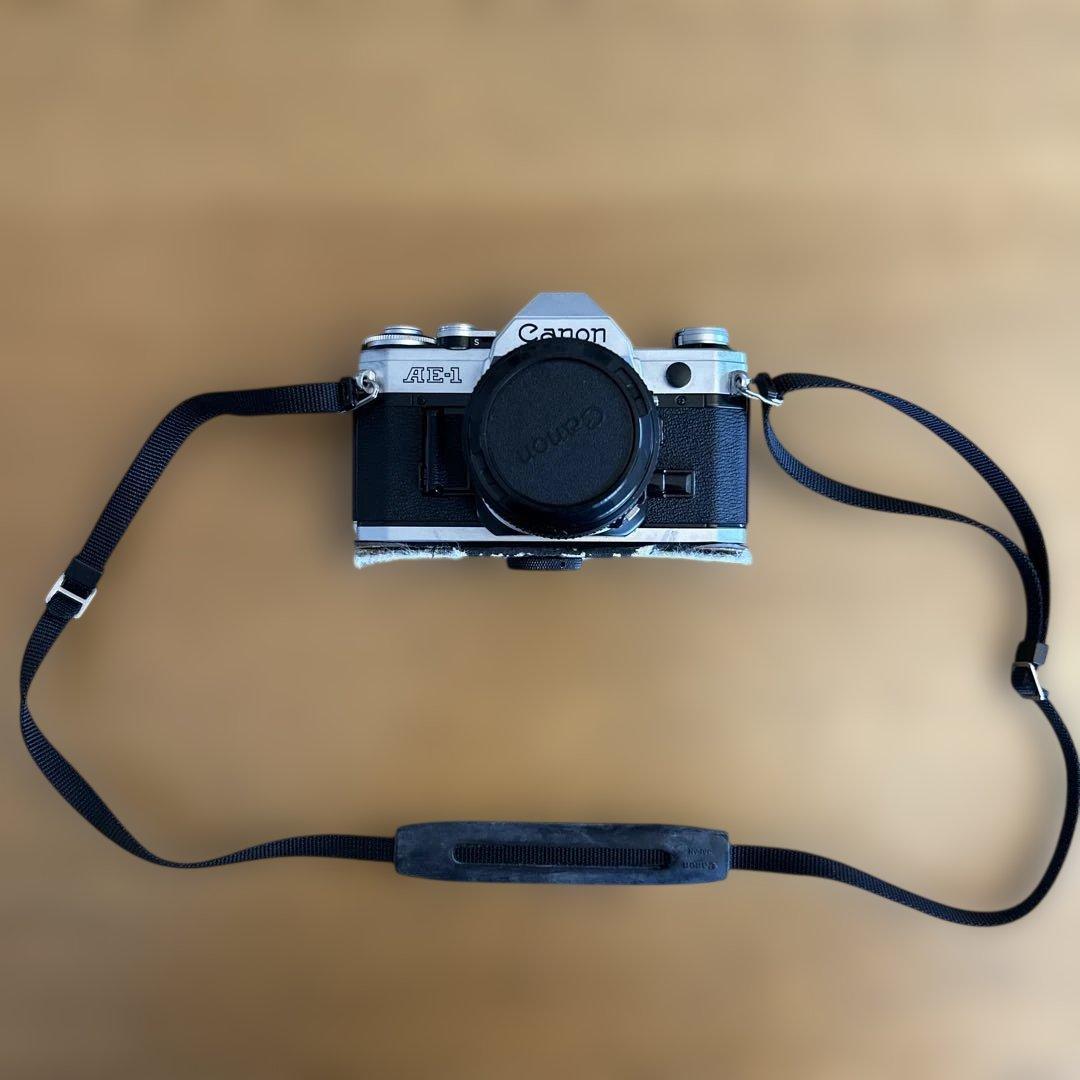キャノン(Canon) フィルムカメラAE-1 中古、ジャンク扱い　動作未確認