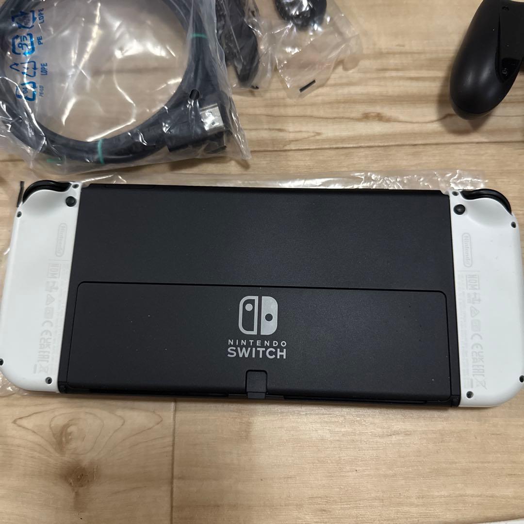 Nintendo Switch ホワイト 本体