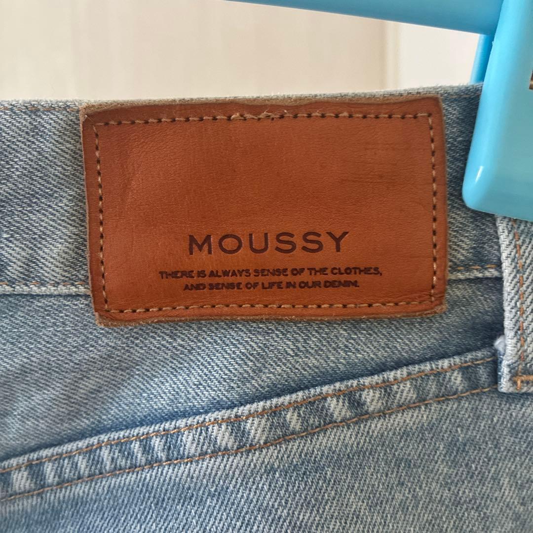 moussy mvs flareデニム　25インチ　ライトブルー