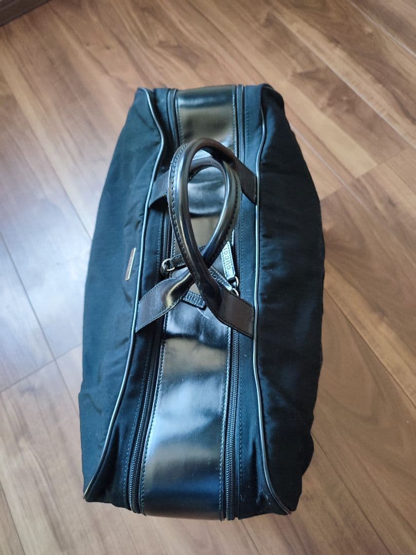 ★GUCCI グッチ ボストンバッグ 二層ユニセックス