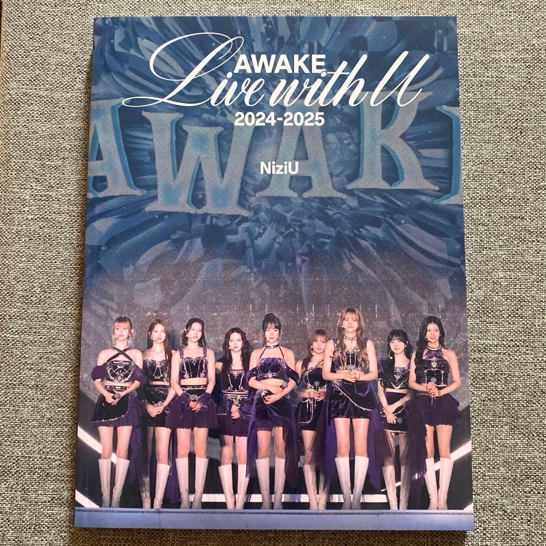 ミュージック NiziU/NiziU Live with U 2024-2025\"\"AWAKE