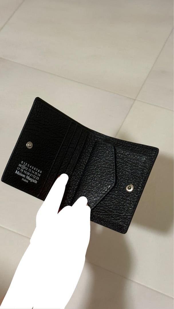本日限り‼️Maison Margiela レザー製 二つ折り財布 黒