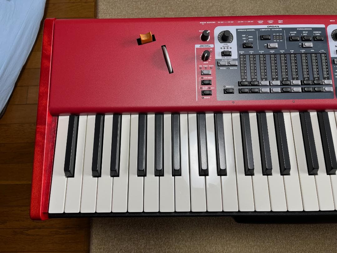 Nord Stage 3 88keys（純正3本ペダル付き）