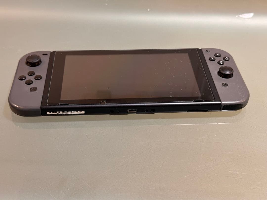 Nintendo Switch グレー 本体 任天堂　ゲーム　スイッチ