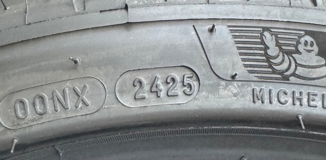 2セット目 GR86 新車外し パイロット スポーツ 4 ２本