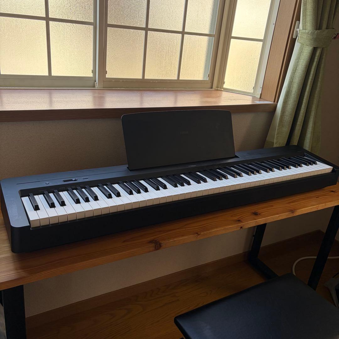 YAMAHA 電子ピアノ　P-145B