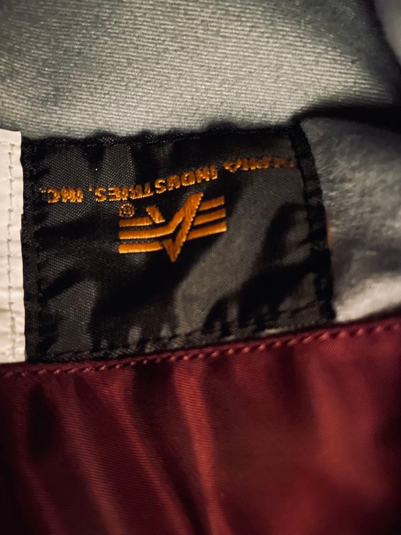 alpha industries 希少色　ワインレッド　MA-1 xsサイズ