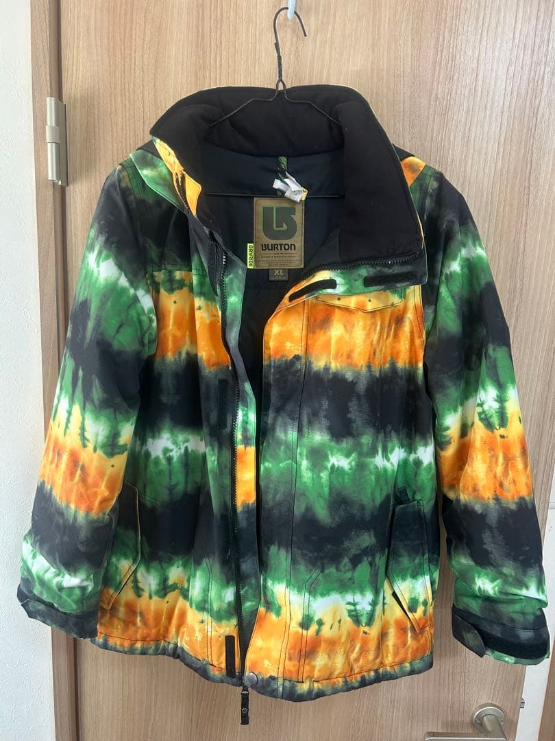 美品☆Burton バートン　ジュニアXL タイダイ柄スノーボード
