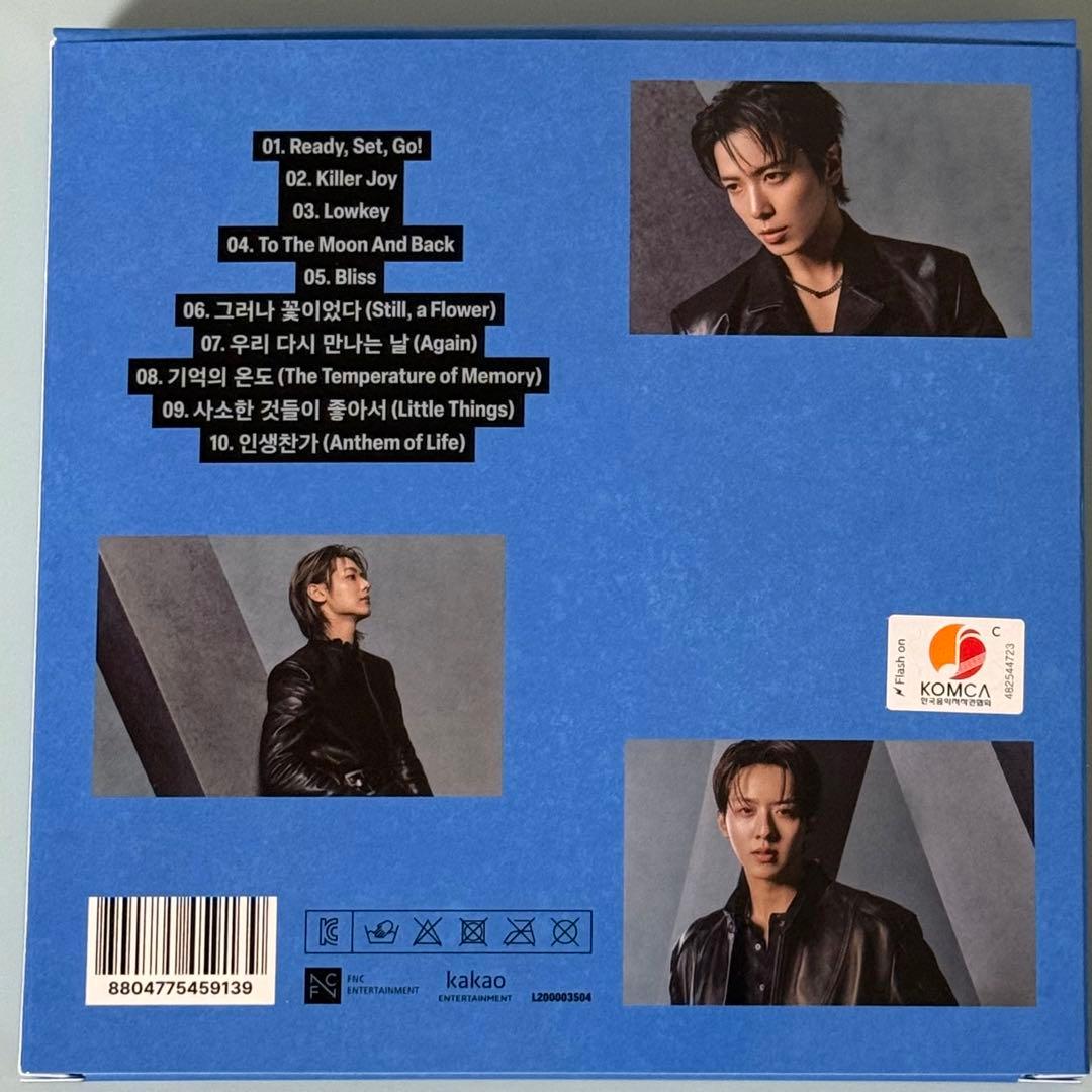 CNBLUE 3LOGY BANDANA Ver. ヨンファ