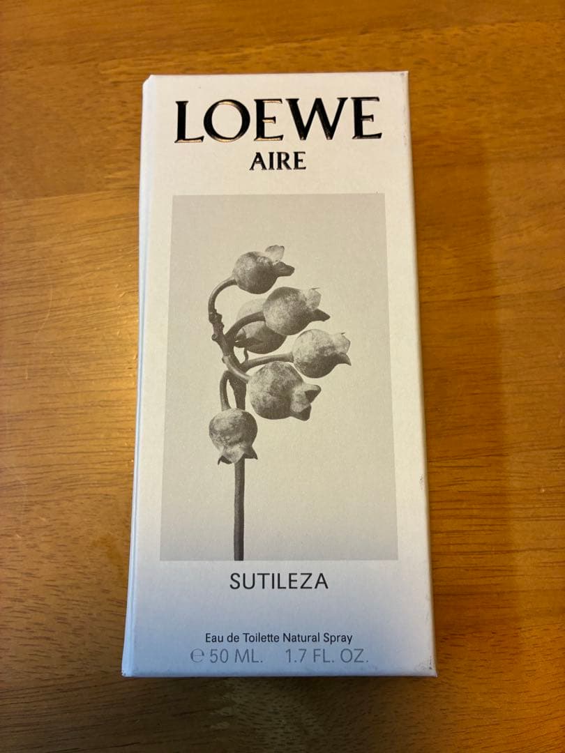 ロエベ LOEWE アイレ オードゥトワレ EDT 50ml 香水 ボックス入り