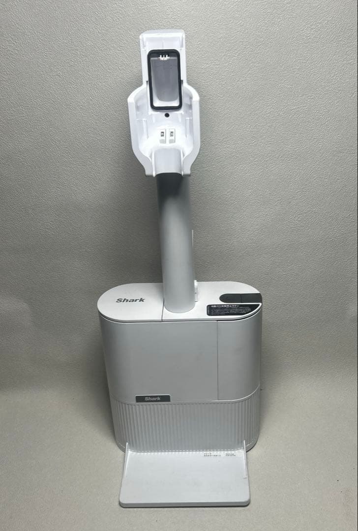 Shark シャーク　掃除機 ホワイト CS150JAE 送料無料
